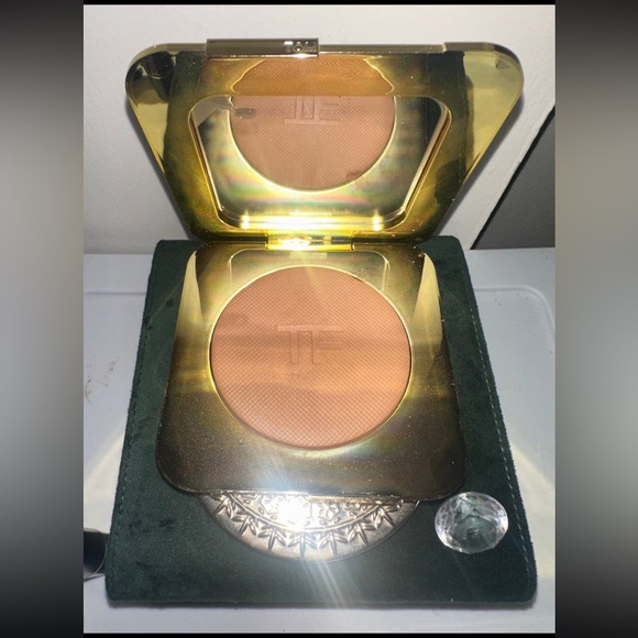 TOM FORD Bronze Age Ultimate Bronzer - Picture 1 of 6
